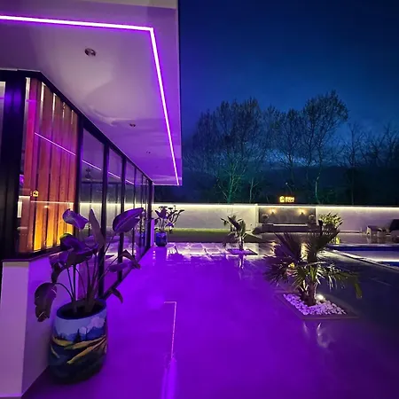 Zen * Rrushkull (Durres)