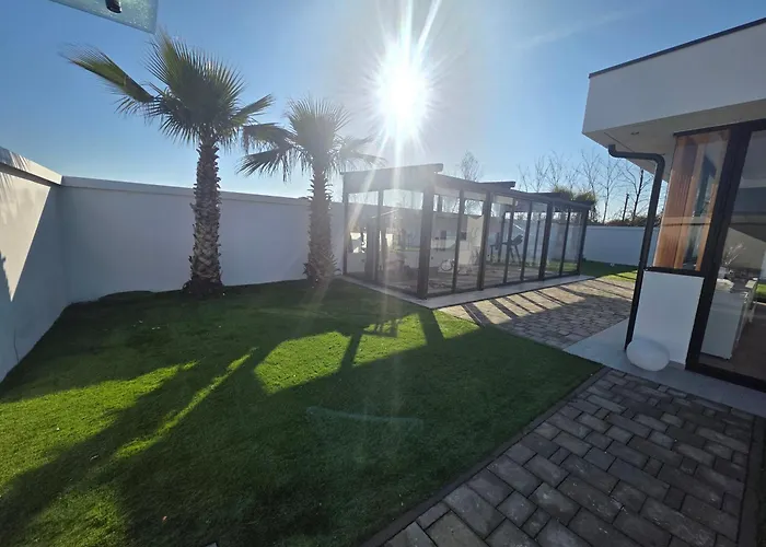 Zen וילה Rrushkull (Durres)