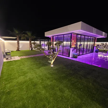 Villa Zen Rrushkull (Durres)