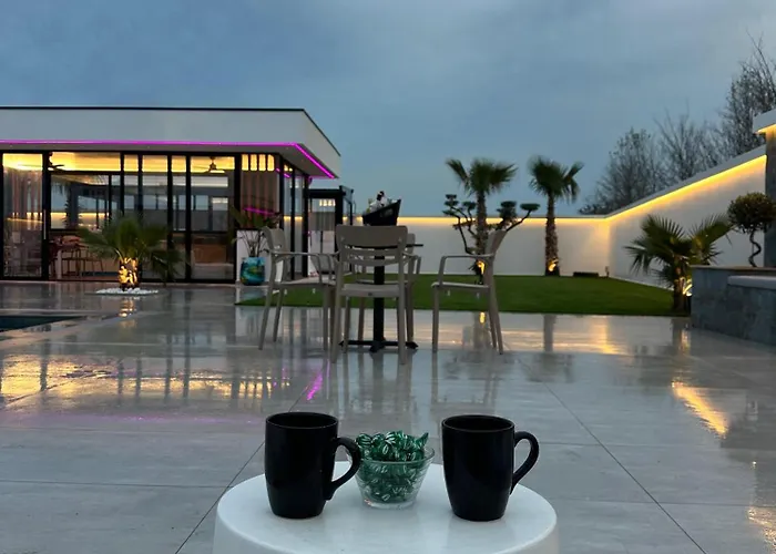 Villa Zen Rrushkull (Durres)