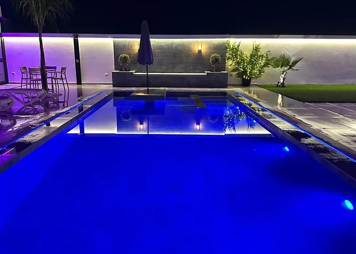 Villa Zen Rrushkull (Durres)